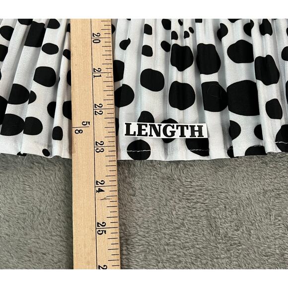 LEO AND UGO PARIS  Black and White Accordian  Pleated Short Sleeve Top Small - Picture 8 of 10